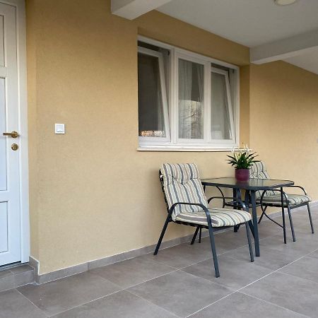 Dajkovic Apartmani بار المظهر الخارجي الصورة